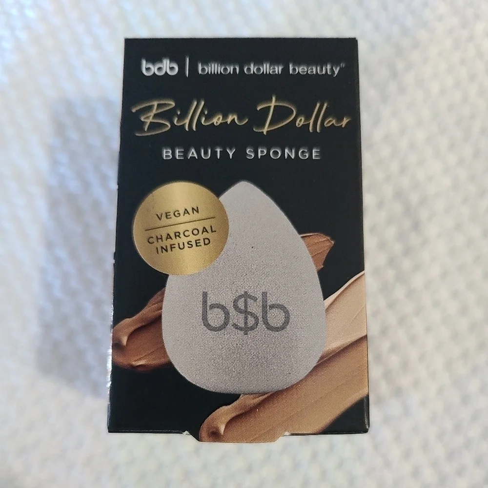 Billion Dollar Beauty Sponge Vegan Charcoal Infused BNIB Boxycharm